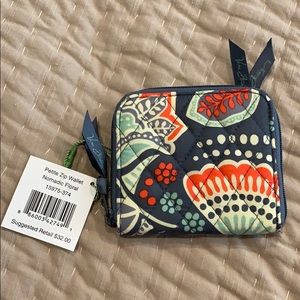 Vera Bradley Petite Zip Wallet Nomadic Floral. NWT